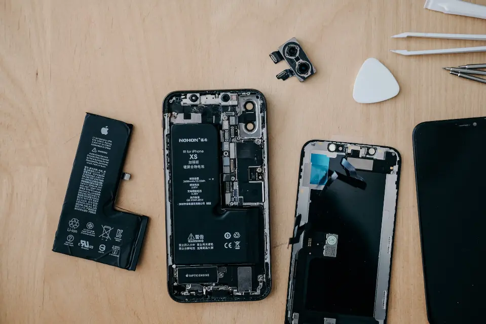 Solusi dan Langkah Perbaikan IC Baseband iPhone Rusak